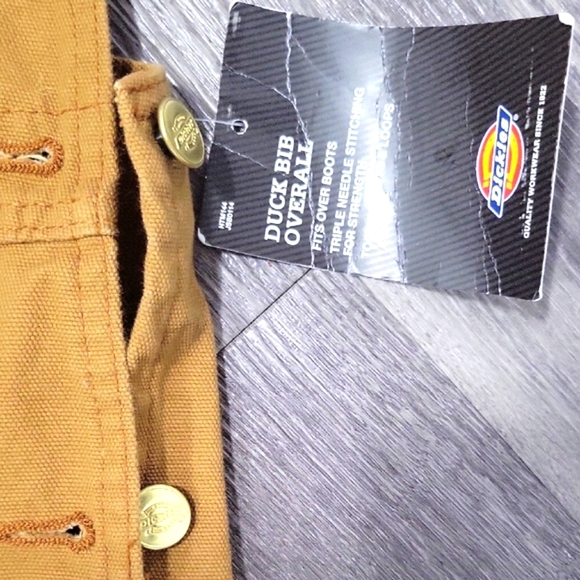 Dickies Brown Jumpsuit with Adjustable Straps and Relaxed Fit - Picture 3 of 6